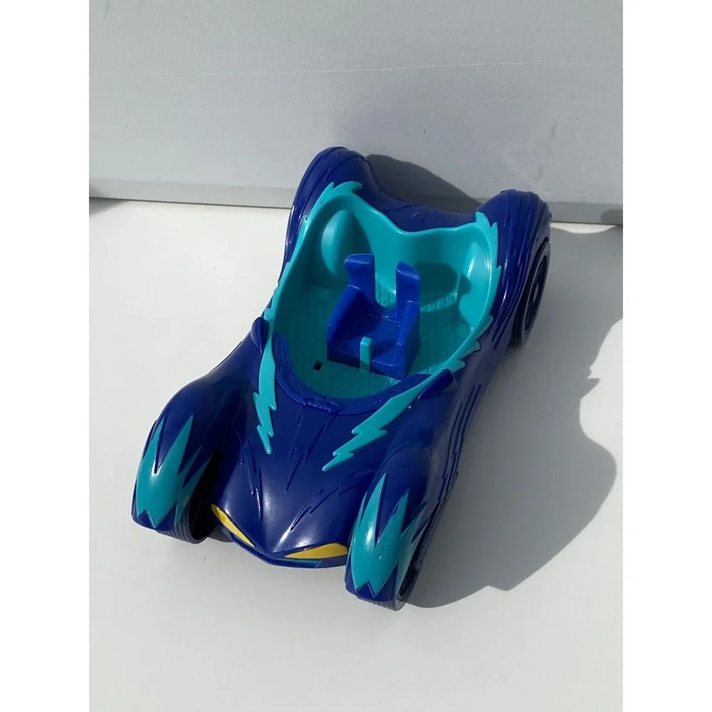PJ Masks Cat-Car Toy, Hero Vehicle with 2 CatBoy Action Figures, Loose, EUC